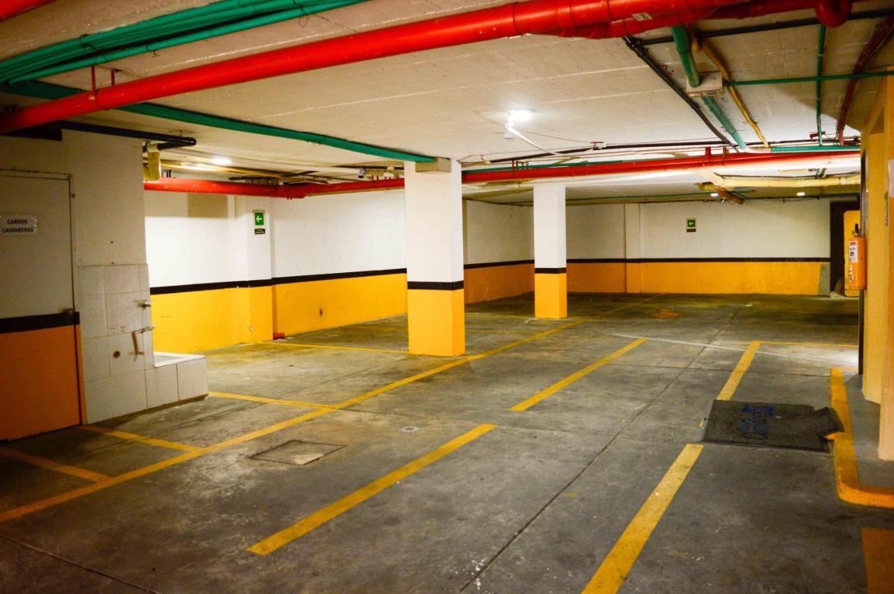 Hotel Confort 80 Zona Rosa Bogota Bagian luar foto